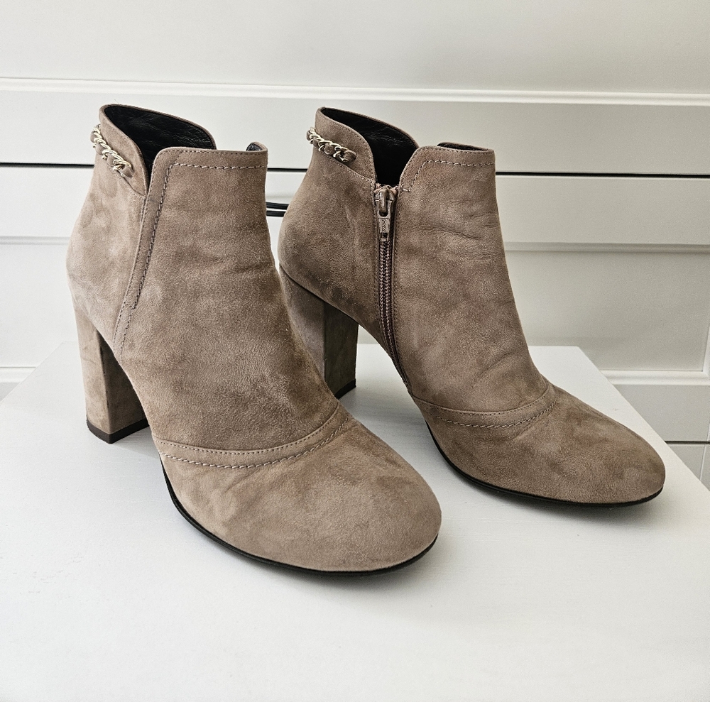 Vince Camuto ankle boots